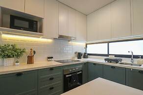 Pendragon by Wynwood House