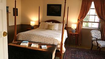 Bailey House Inn