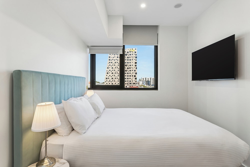 The Cullinan Apartments by CLLIX