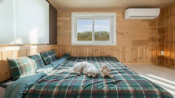 Chaesonghwa Glamping in Yeongcheon