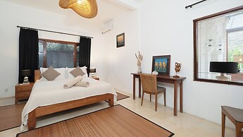 Villa Mogi by Villa Finder