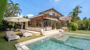 Villa Mogi by Villa Finder