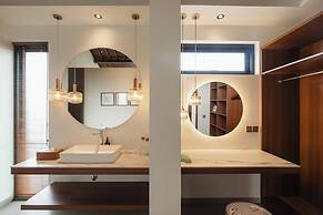 Rocca Bella Loft 1 by Alfred in Bali
