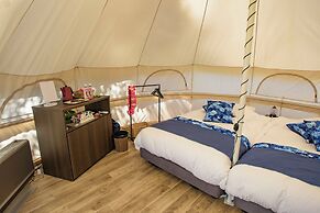 Spa Resort Hawaiians Glamping Mauna Village