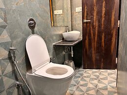 HOTEL ARTS PALACE