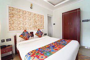 Fabhotel Rajathi Holiday Peak