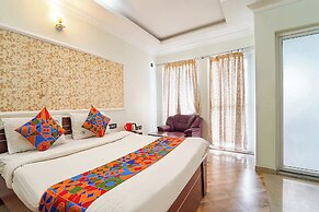 Fabhotel Rajathi Holiday Peak