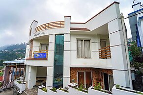 Fabhotel Rajathi Holiday Peak