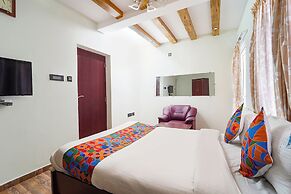 Fabhotel Rajathi Holiday Peak