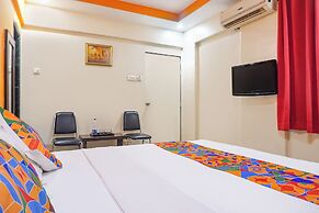 Fabhotel Royal Residency - Nr Phoenix mall