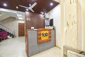 Fabhotel Regal