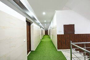 Fabhotel Sn Resort