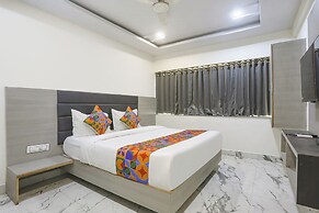FabHotel S.S - Opp. Vishwakarma Engineering College