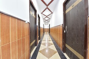 Fabhotel Pearl