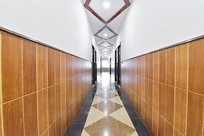 Fabhotel Pearl