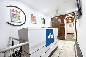 Fabhotel Golden Key Inn