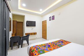 Fabhotel Navya Grand