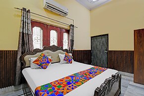 Fabhotel Raghunandan Inn