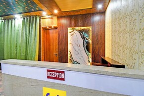 Fabhotel Raghunandan Inn