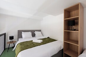 Apart loft hotel in Karlin