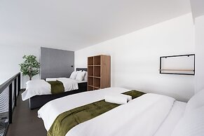 Apart loft hotel in Karlin
