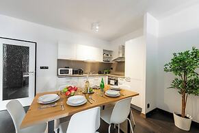 Apart loft hotel in Karlin