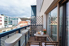 Apart loft hotel in Karlin
