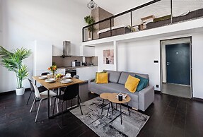 Apart loft hotel in Karlin