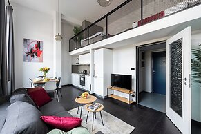 Apart loft hotel in Karlin