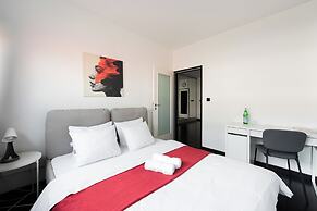 Apart loft hotel in Karlin