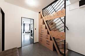 Apart loft hotel in Karlin