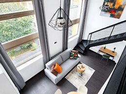 Apart loft hotel in Karlin