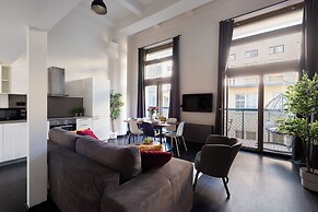 Apart loft hotel in Karlin