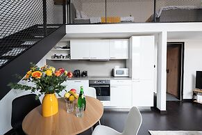 Apart loft hotel in Karlin