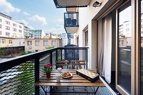 Apart loft hotel in Karlin