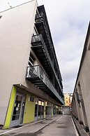 Apart loft hotel in Karlin