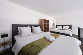 Apart loft hotel in Karlin