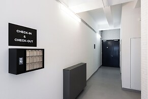 Apart loft hotel in Karlin