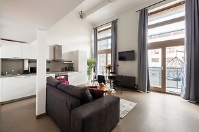 Apart loft hotel in Karlin