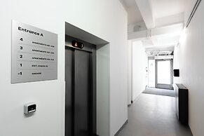 Apart loft hotel in Karlin