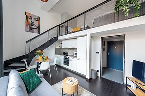 Apart loft hotel in Karlin