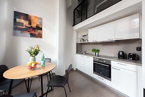 Apart loft hotel in Karlin