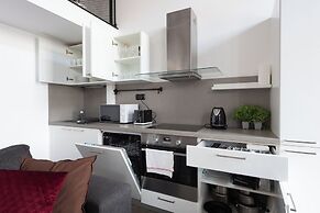 Apart loft hotel in Karlin
