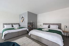 Apart loft hotel in Karlin
