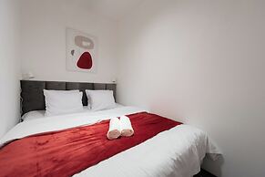 Apart loft hotel in Karlin