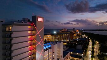 Hotel Riu Ventura - All Inclusive