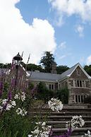 Lewtrenchard Manor