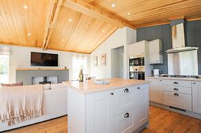 17 Meadow Retreat