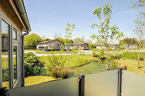 17 Meadow Retreat