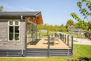 17 Meadow Retreat